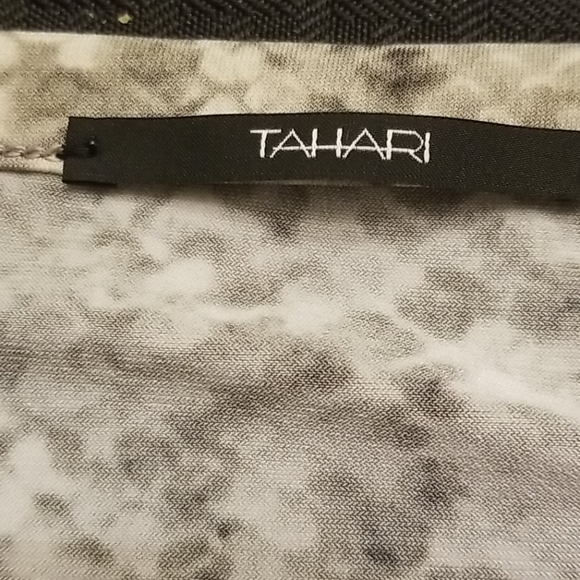 Tahari blouse - Picture 5 of 5